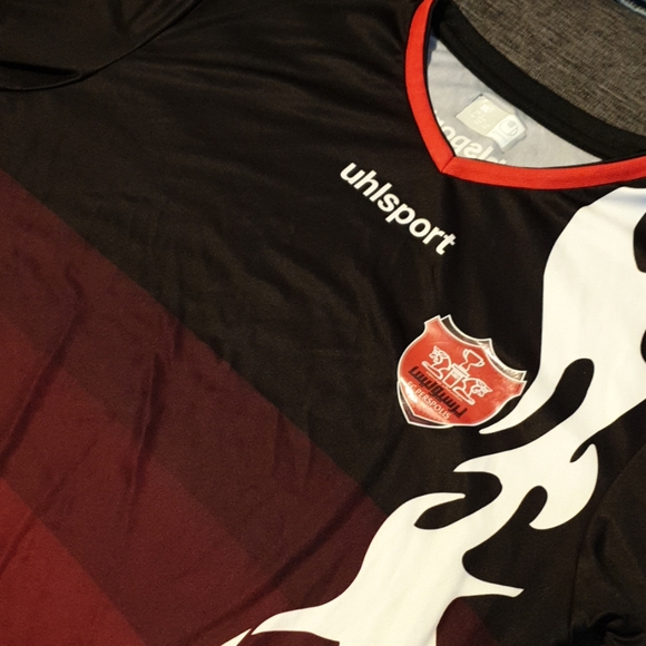 Persepolis FC Jersey - Picture 3 of 4